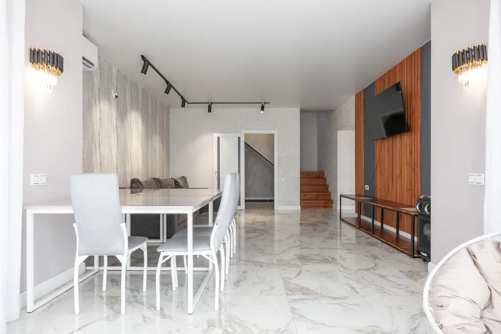 2х этажный коттедж с сауной и красивым видом на город