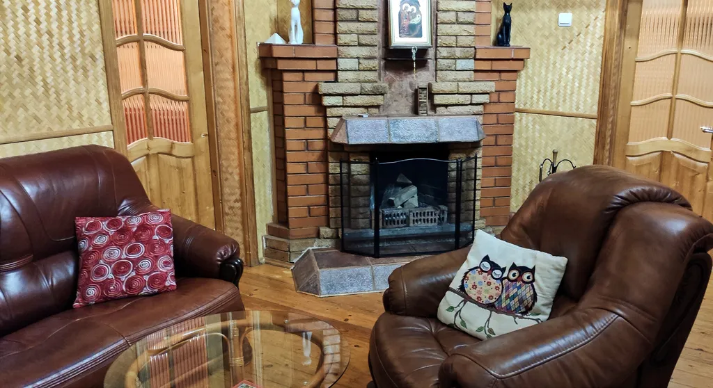 Дом с камином и садом! Две минуты до пляжа!