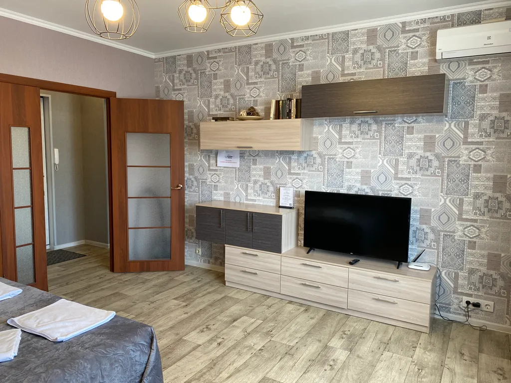 Квартира Приятная 1комнатная квартира на Взлетке — Красноярск