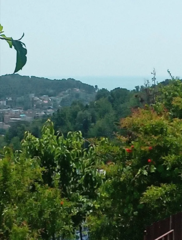 Новый дом с видами на море для приватного отдыха