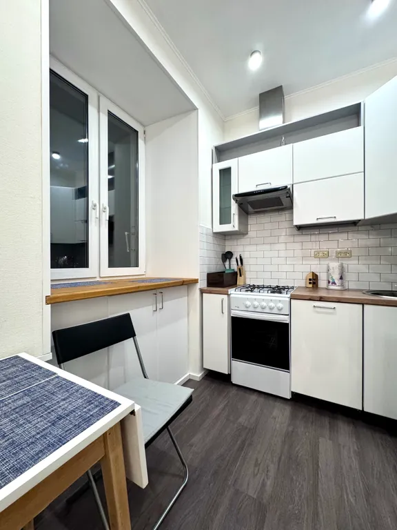 Центр, 3 комнаты, отличный ремонт! Удобные спальные места.