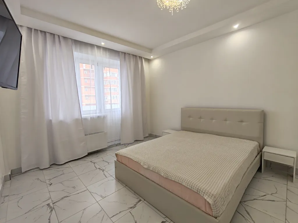 Znsrent Металлургов 106