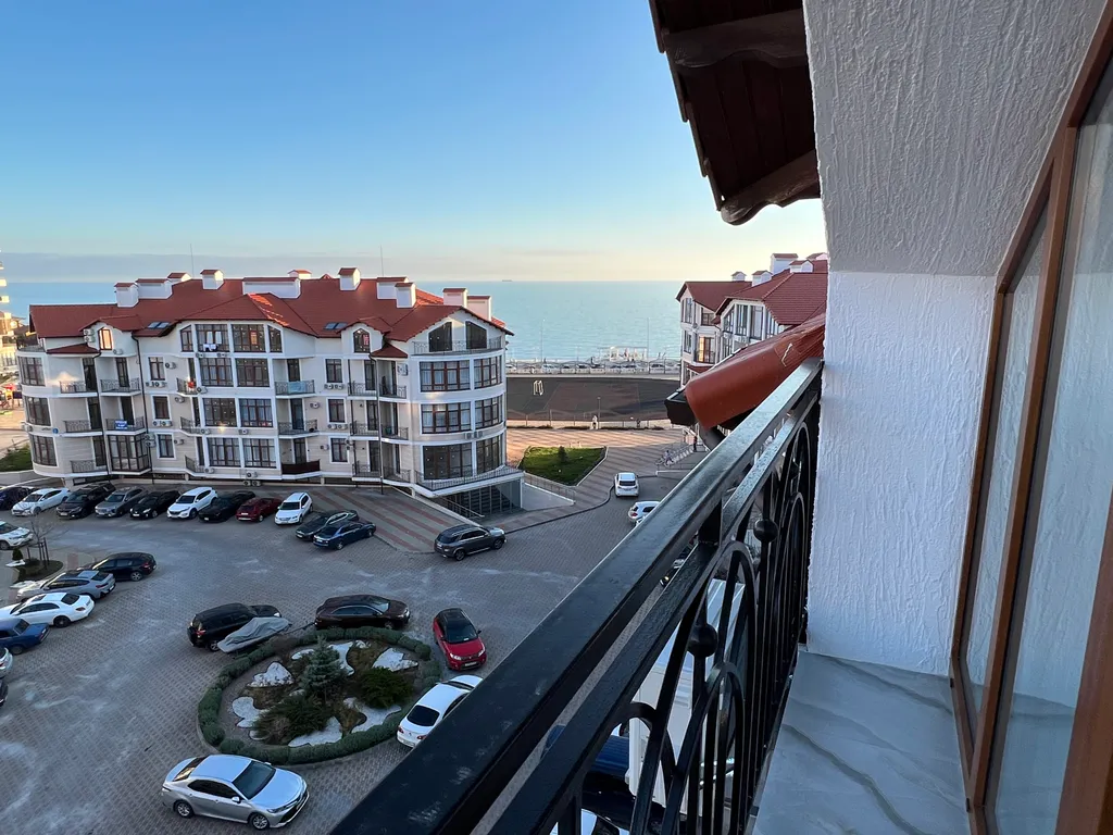 Квартира Дизайнерская квартира с видом на море — Геленджик