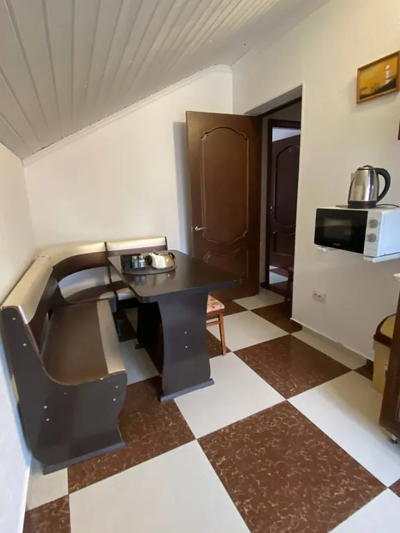 Квартира Уютная квартира в гостевом доме — Геленджик