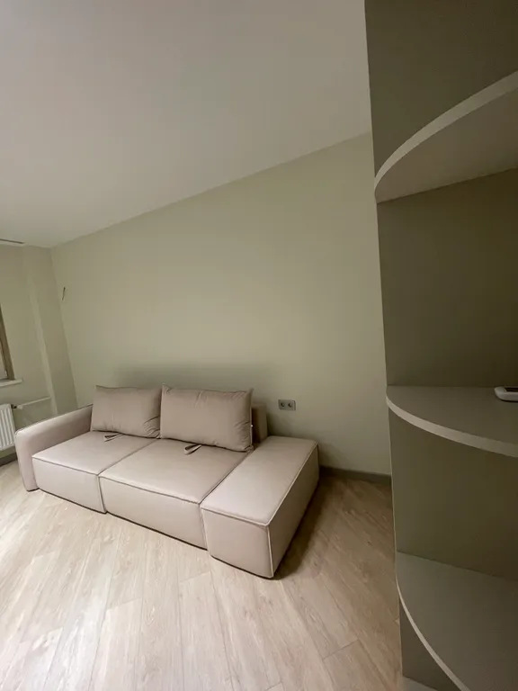 Квартира Релакс в уютном гнездышке, зелень, елки, цветы, аллеи, двор без машин — аренда посуточно в Одинцово