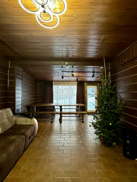 Дом 302m2 — чан, кухня, панорамные окна