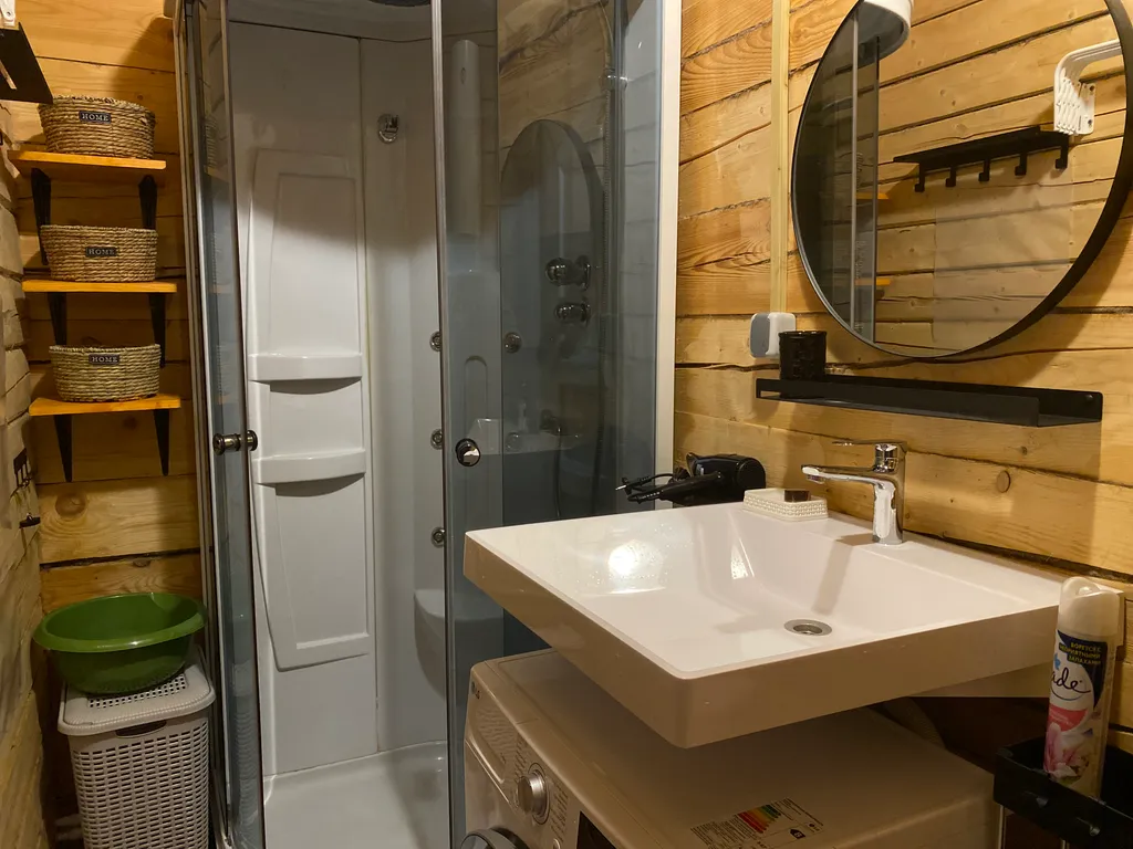 Дом у речки для семейного отдыха