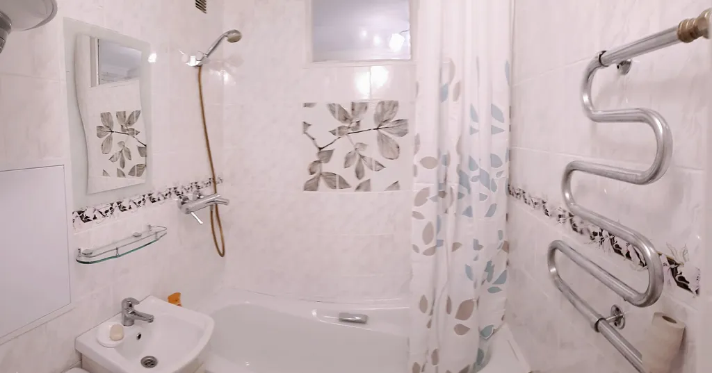 Двушка у вокзала