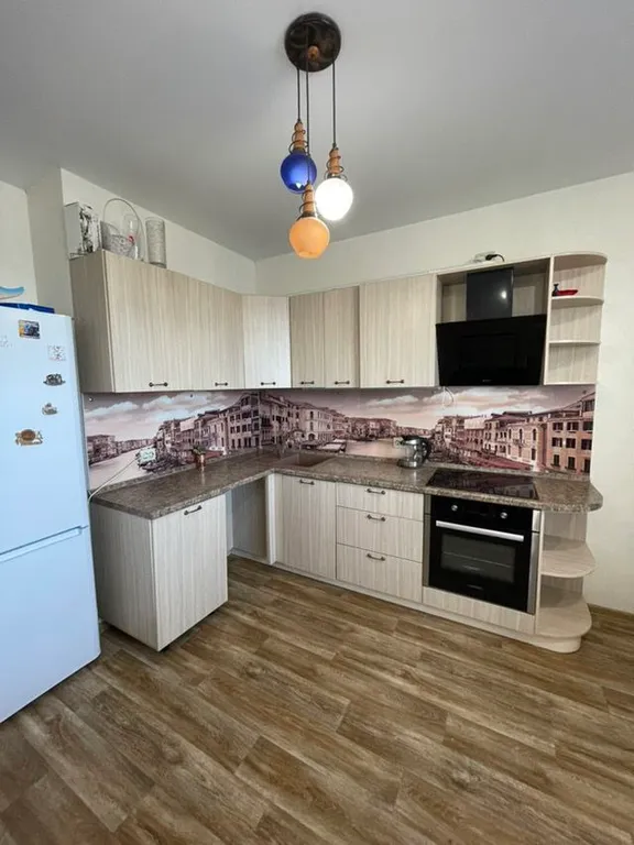 Большая и уютная квартира в центре города — аренда посуточно в Тюмень