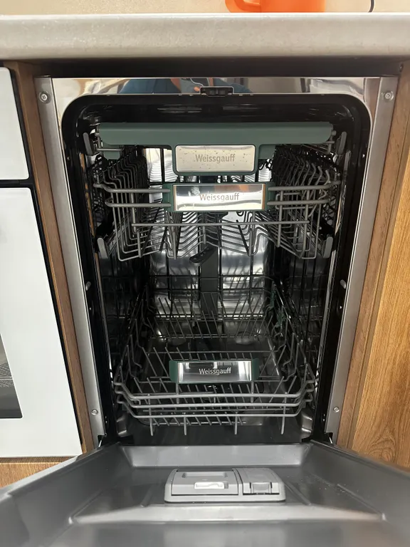 Умная квартира с дизайнерским ремонтом и тёплой парковой