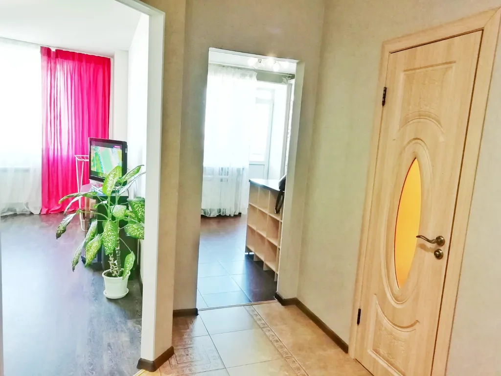 Евро квартира с видом на Волгу