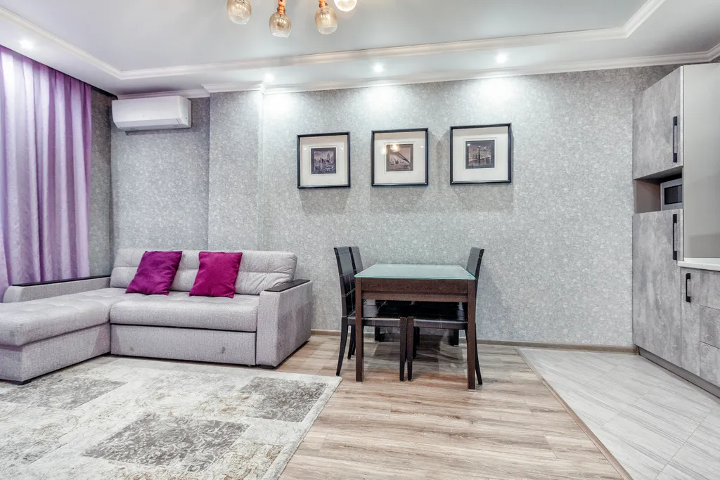 Квартира Квартира в центре с видом, для туристов и командированных — Алматы