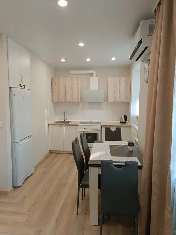 Уютная квартира около метро Березовая роща с WiFi