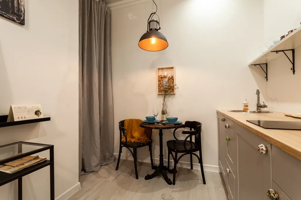 Authentic Studio 1907 в центре Санкт-Петербурга