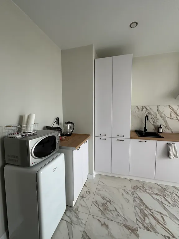 “Relax_House” Apart