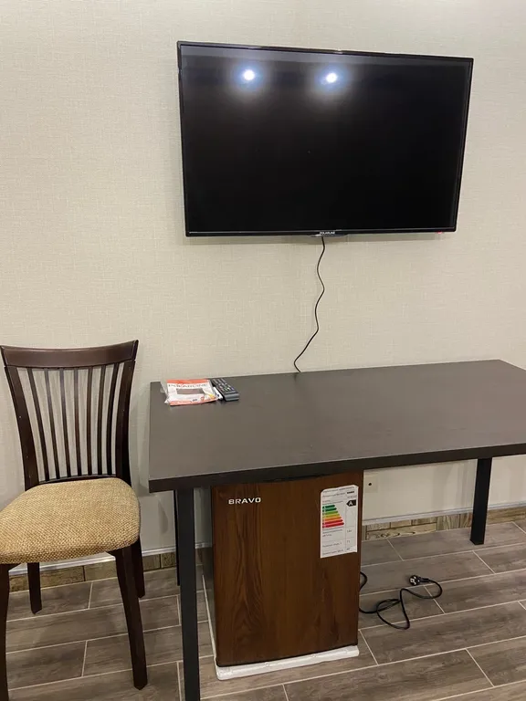 Новый апартамент с кухней