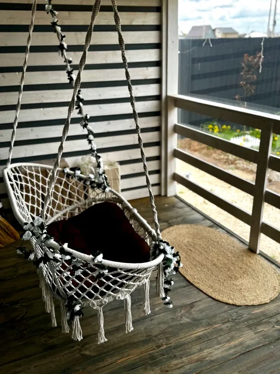 Дом-баня с большой верандой и массажной кроватью