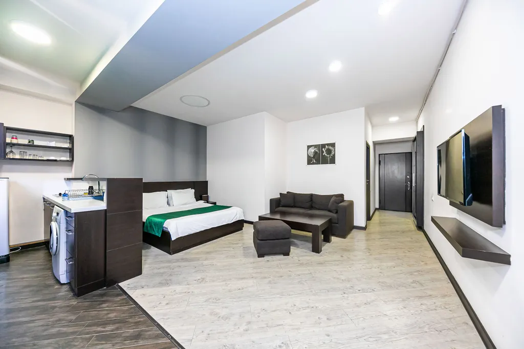 Студия в новом доме с консьержем в самом сердце города