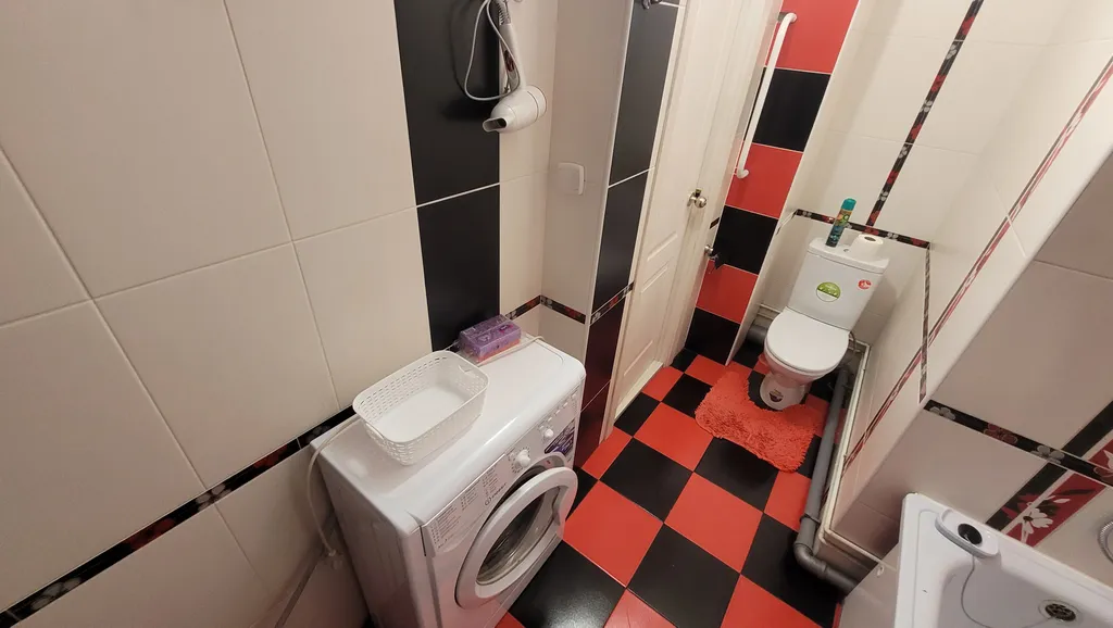 Евродвушка с видом на реку Ангару