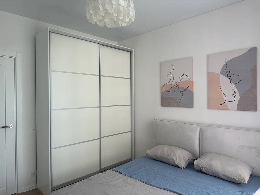 Евро двушка с большой кухней