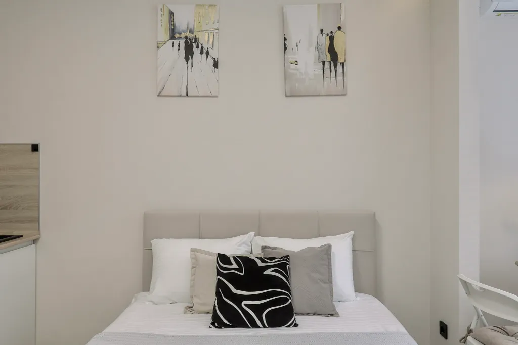 Великолепная студия, совмещенная с лоджией, для двоих гостей