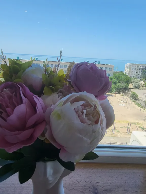 Дизайнерская квартира с видом на море