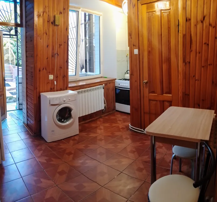 Квартира у моря у массандровского пляжа