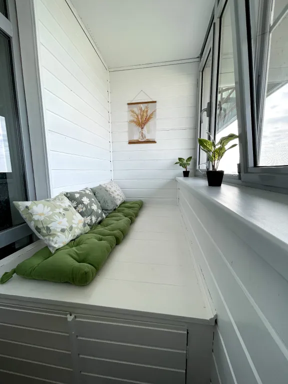 Семейная евротрешка с видом на Лавру,огром гостиной и 4 отд. кроватями