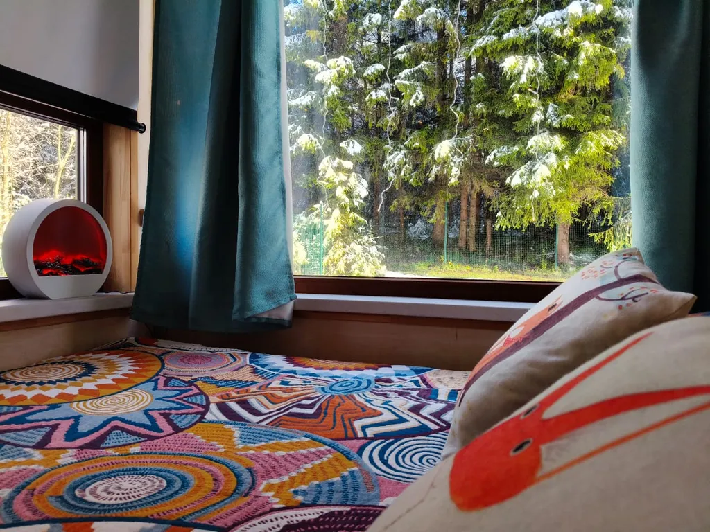 Уютный домик-глемпинг с сауной в лесу