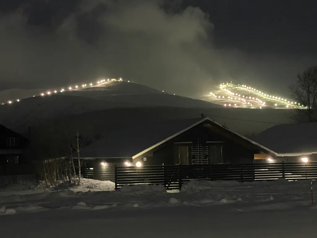 Новый дом в Кировске с видом на горы Взорви Вельвет