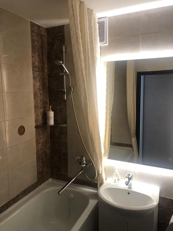 Уютная квартира в центре города, рядом с городским парком