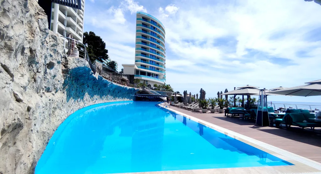 Видовой апартамент с террасой