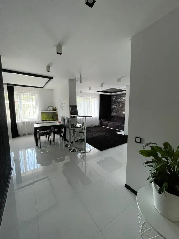 Уютная и красивая 3-ка