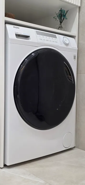 Новая, красивая, солнечная квартира с дизайнерским ремонтом.