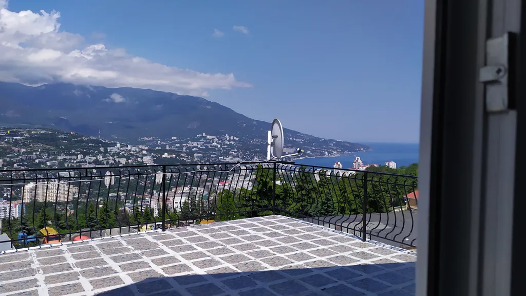 6-комнатный Дом