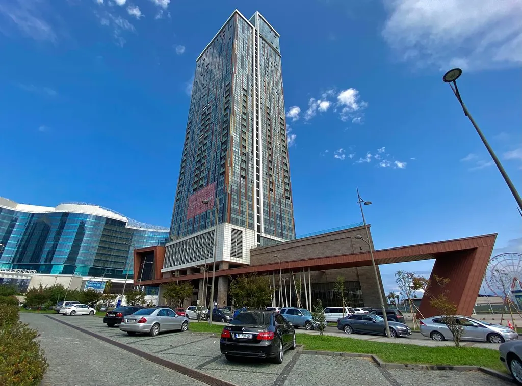 Шикарные апартаменты на берегу моря, Porta Batumi Tower