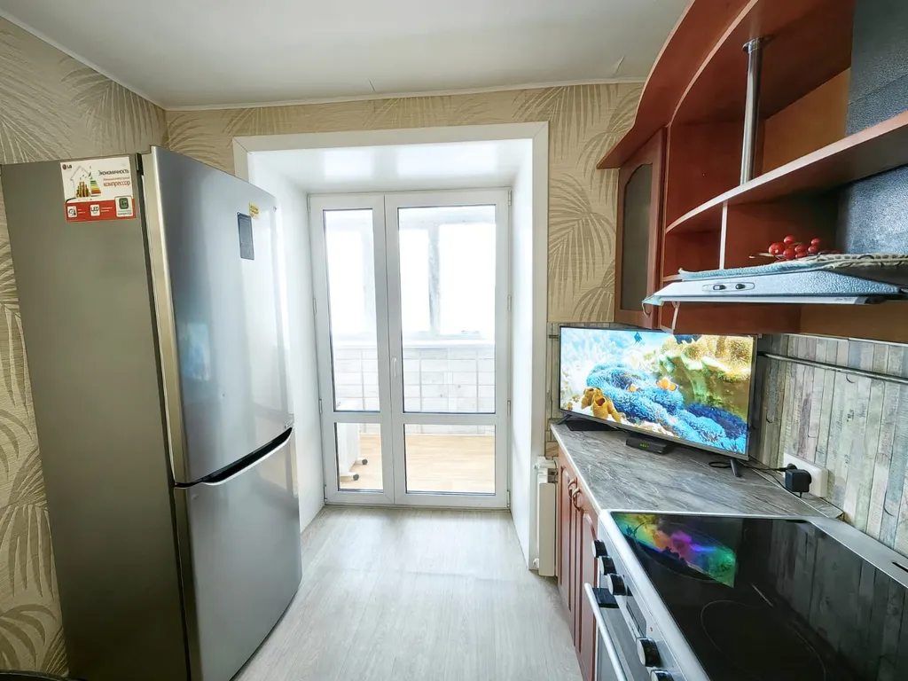 2-к квартира с прекрасным расположением: центр и 5 минут до озера