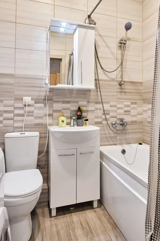 Студия в центре города, рядом парки, театры, учебные заведения