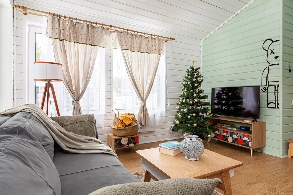 Современный дом с баней в лесу