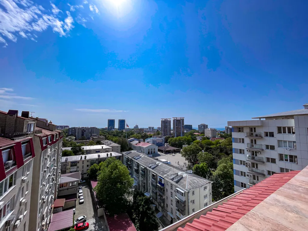 Мансарда с террасой в парке на Театральной площади