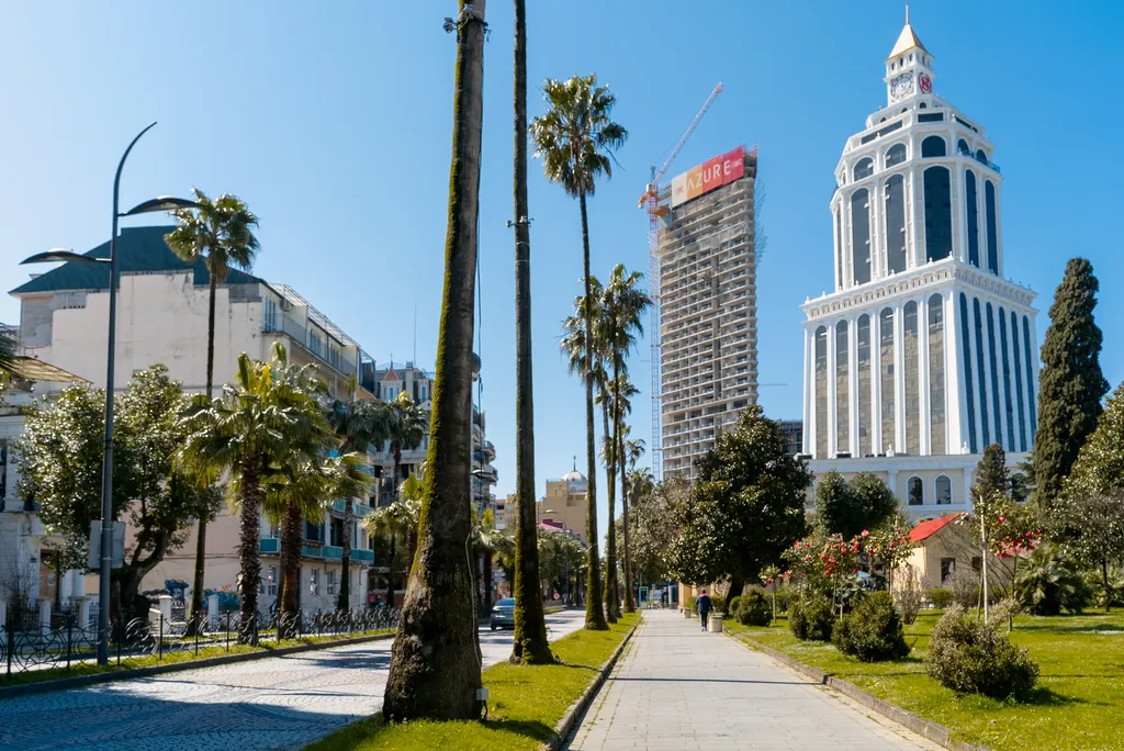 Квартира возле Шератон — аренда посуточно в Батуми