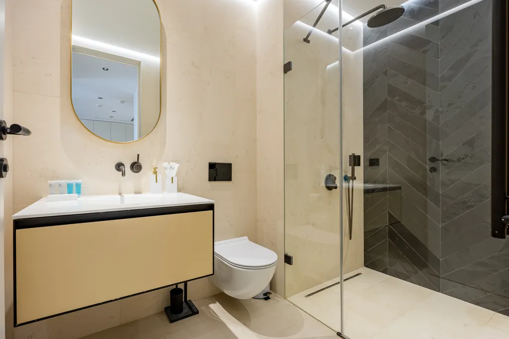 Апартаменты Люкс 2х-комнатные в 5* ЖК Поклонная 9 с видом на Сити