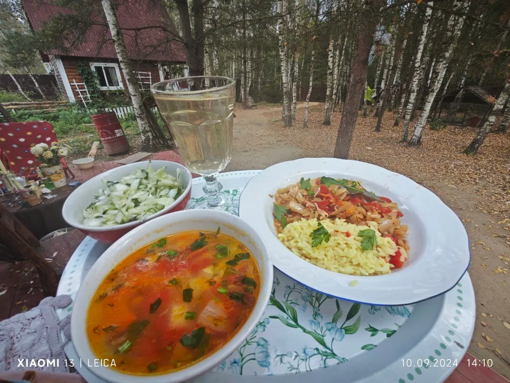 Вишнёвый домик в Махре