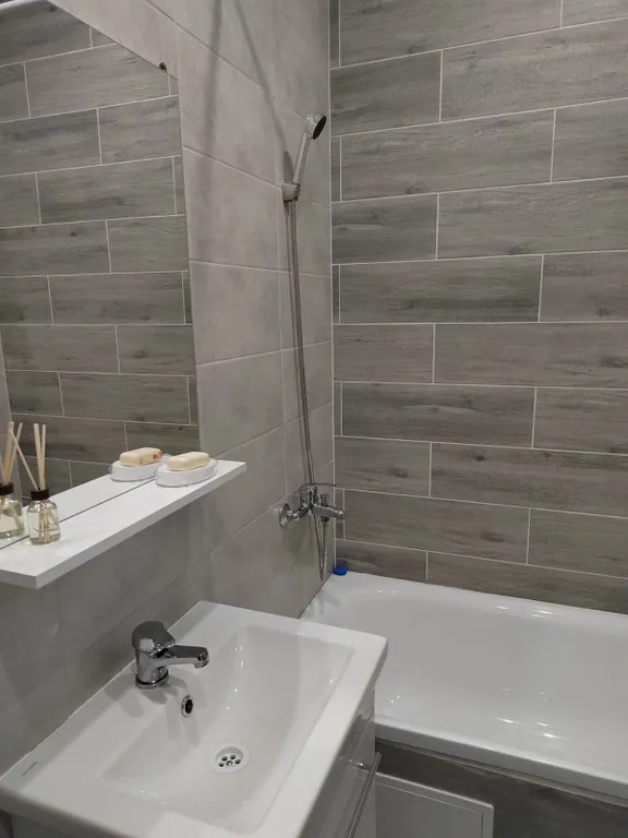 Комфорт -квартира у ТЦ Глобус