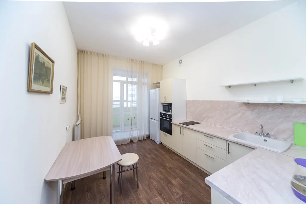 Квартира Квартира возле Клинического центра и Аэрокосмического университета — Красноярск