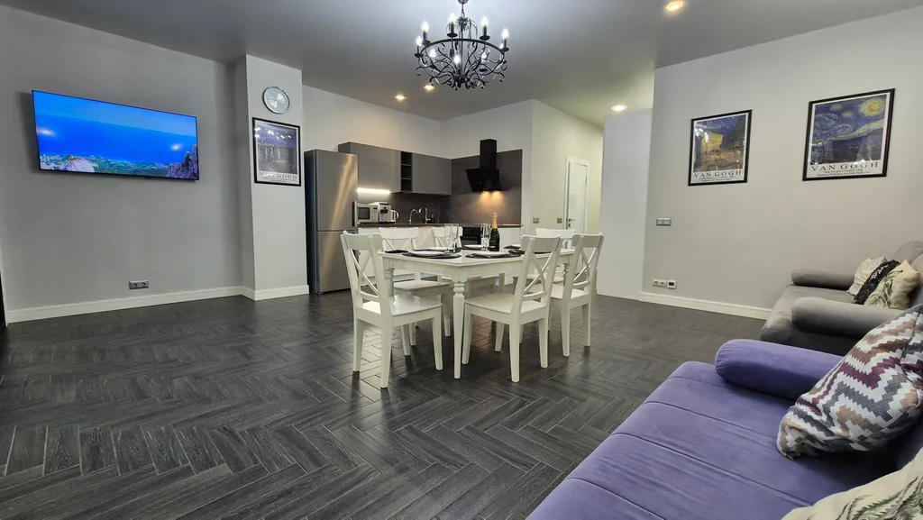 Трёхкомнатная квартира в приморском парке