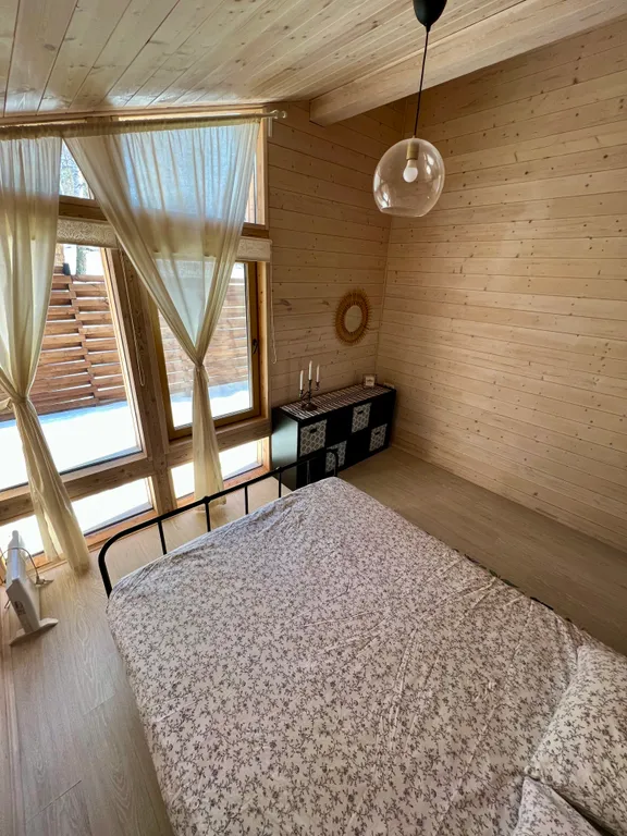 Дом на берегу озера Чебаркуль