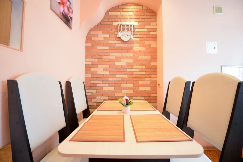 На арбате с тремя кроватями