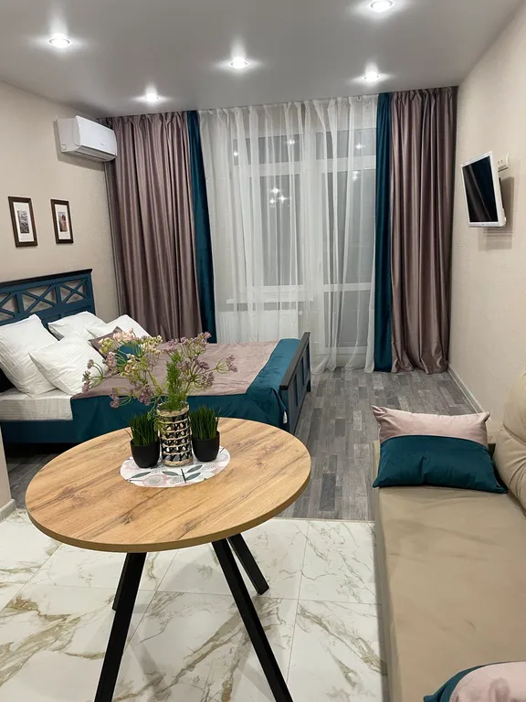 Квартира Абсолютно новая студия — аренда посуточно в Тула