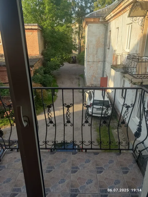 Уютная 3-комнатная квартира в тихом спальном районе